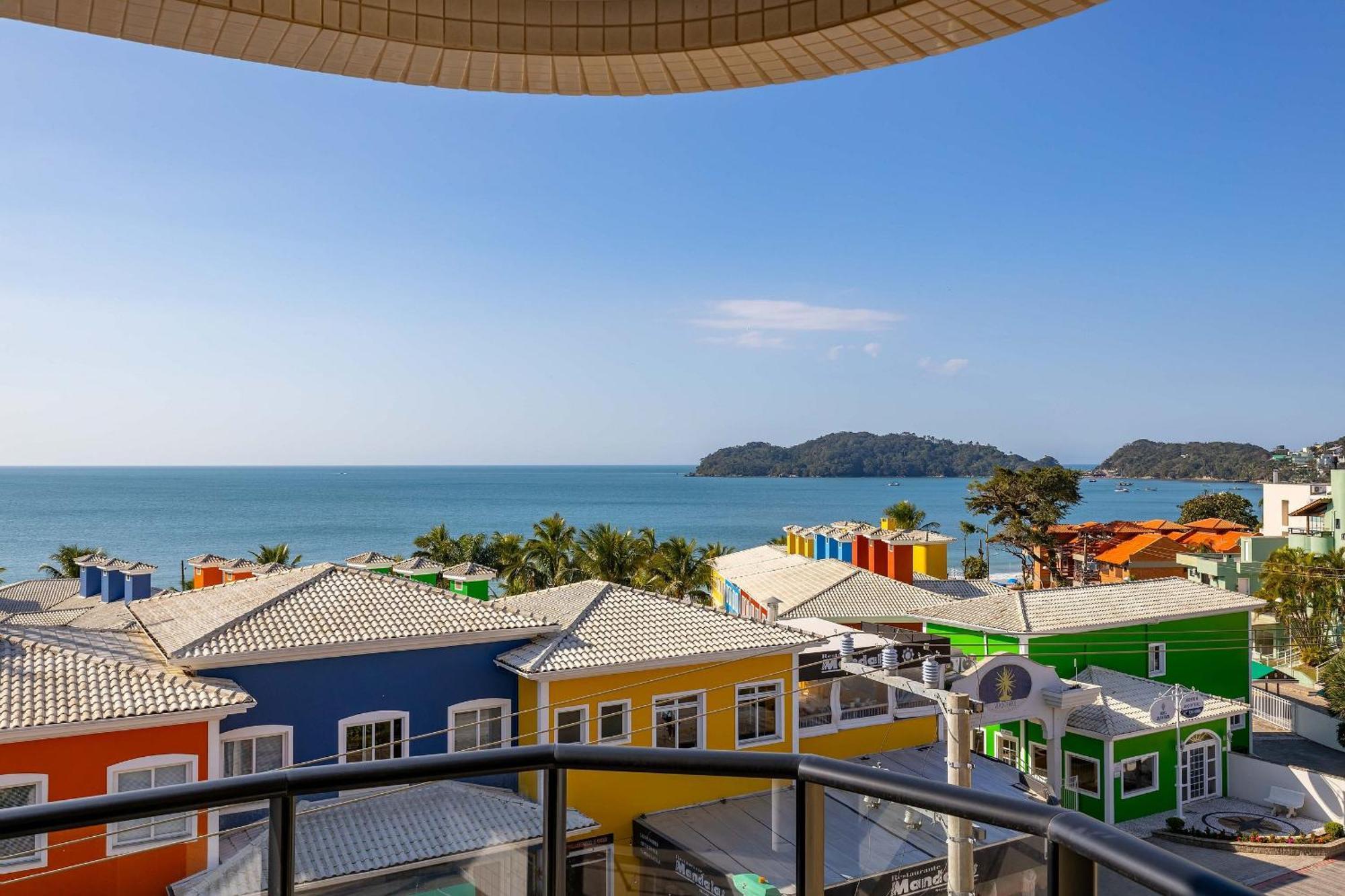 Confortavel Loft Com Vista Para O Mar - Condominio Com Piscina 邦比尼亚斯 外观 照片